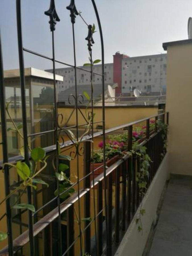 Appartamento Con Grande Terrazzo In Via Lomellina - Lome 527 Милан Экстерьер фото